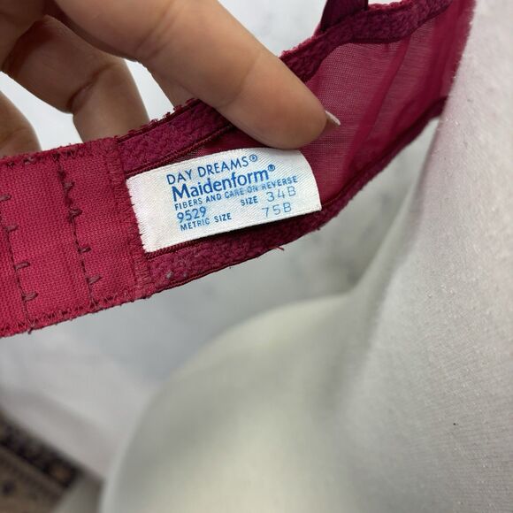 Vintage Maidenform Day dreams Bra 34B Satin Lace Underwire Burgundy Union label - Picture 4 of 14